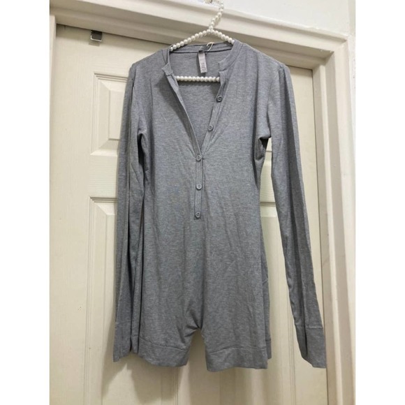 SKIMS Pants - 2 Sizes Skims Soft Lounge Button Up Henley Onesie Romper in Heather Gray NWT